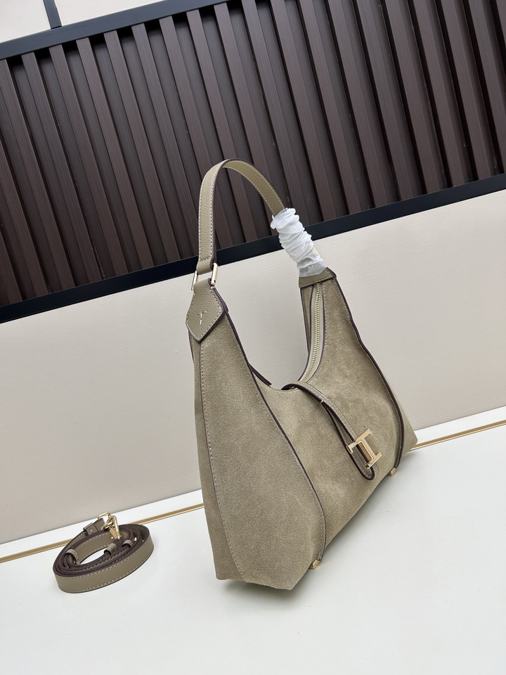 TOD's 08920 31x27x9cm jj