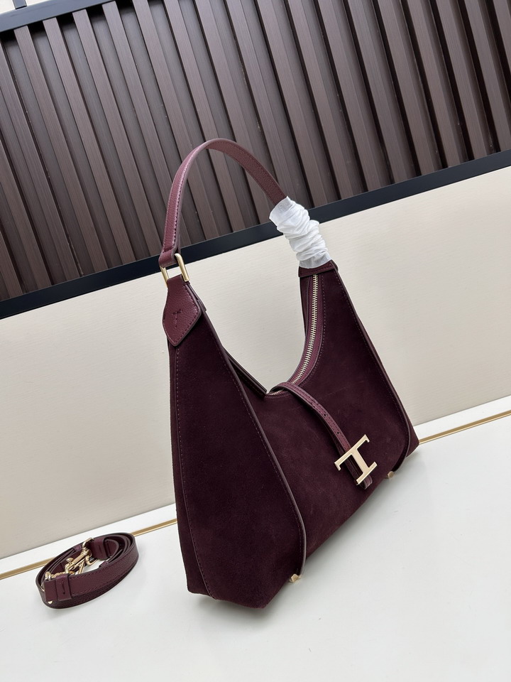 TOD's 08920 31x27x9cm jj3