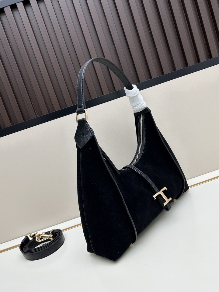 TOD's 08920 31x27x9cm jj4