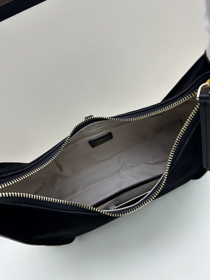 TOD's 08920 31x27x9cm jj4