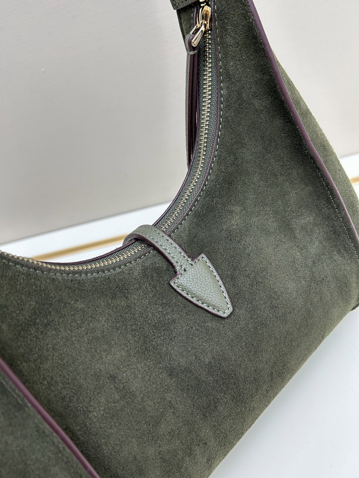 TOD's 08920 31x27x9cm jj5