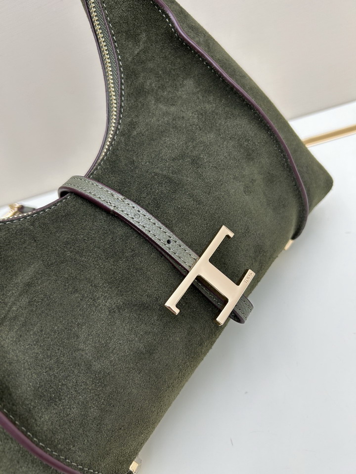 TOD's 08920 31x27x9cm jj5