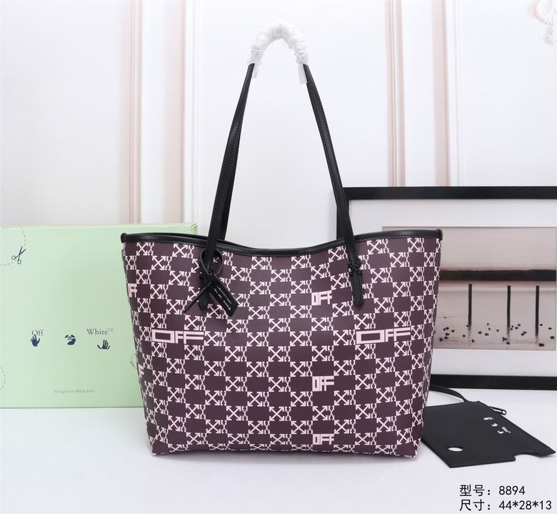 8894 44X28X13cm DN 4