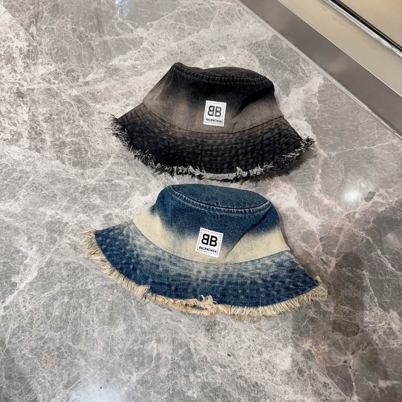 Balenciaga hat 010736