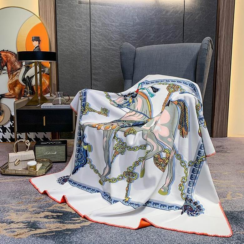 Hermes 1.5x1.5m 1.5x2.0m 2.0x2.3m 43