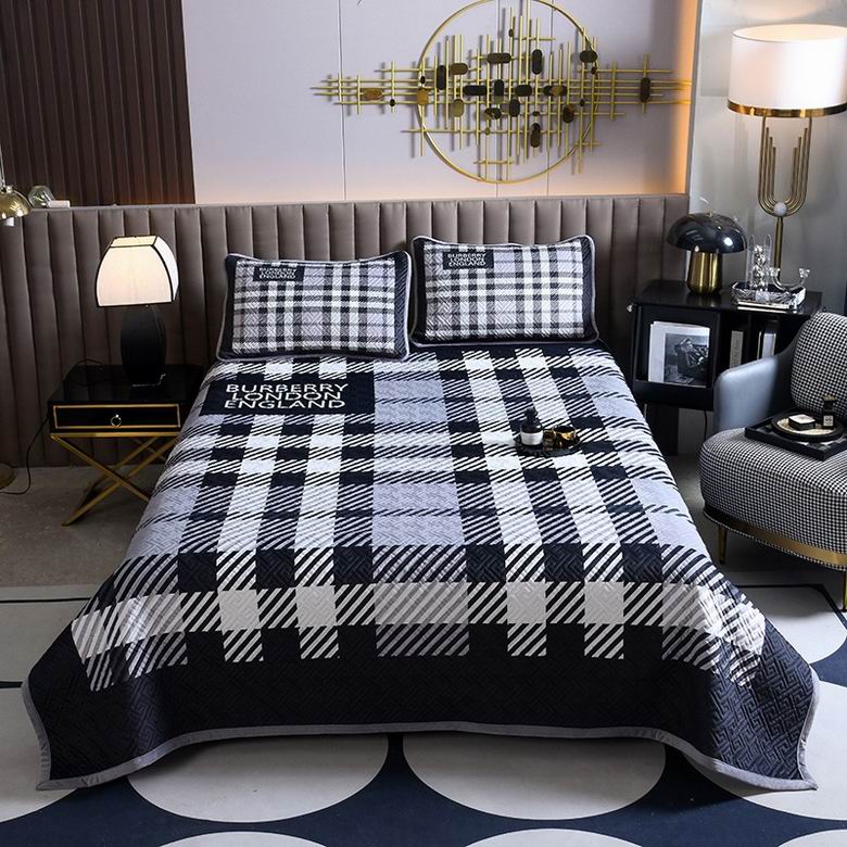 Burberry 2.0×2.2m 2.3×2.5m 01