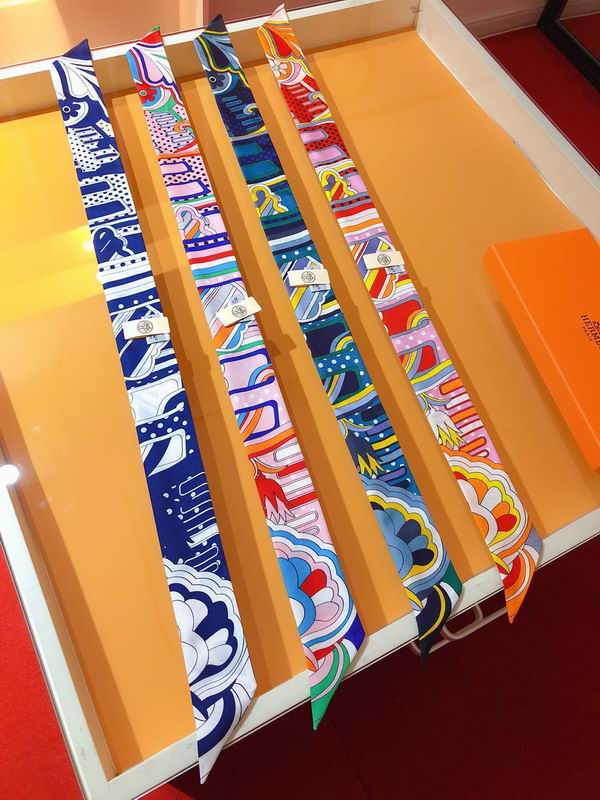 Hermes silk ribbon 5X86cm E011022