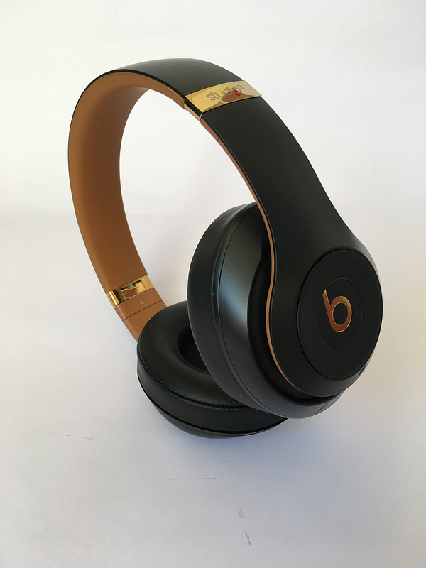 Beats Studio3 Wireless  1005