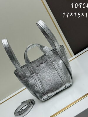 Balenciaga 1090 17x15x13cm ww2