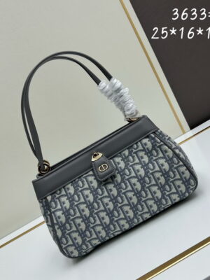 Dior 3633 25x16x12cm ww4