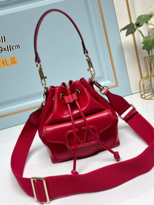 Val 5011 16x19x11cm ww1