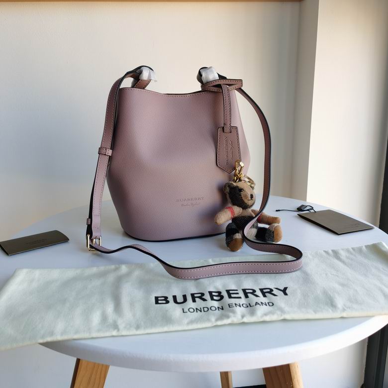 1531 18.5X23X15cm XM 7