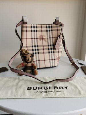 1531 18.5X23X15cm XM 1