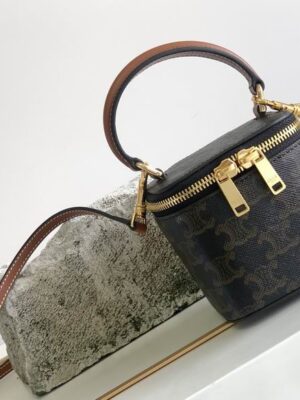 10J762CZ104LU 9.5X8X9cm SL