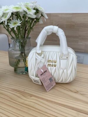 Miumiu 19x14 zy