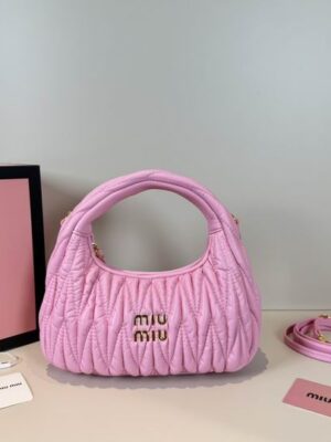 Miumiu 803 21x22x7cm zy2