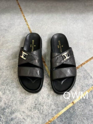 LV colour sz38-45 WM0703