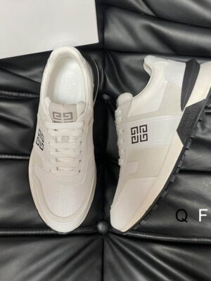 Givenchy sz38-45 8C WM1102