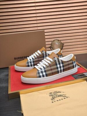 Burberry sz38-44 mnw0375