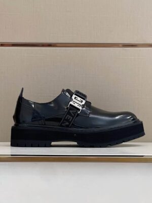 Givenchy sz38-44 2C n1101