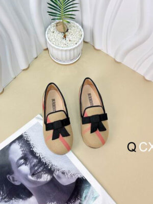 Burberry sz26-35 CX0401